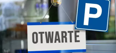 Tabliczka z napisem otwarte